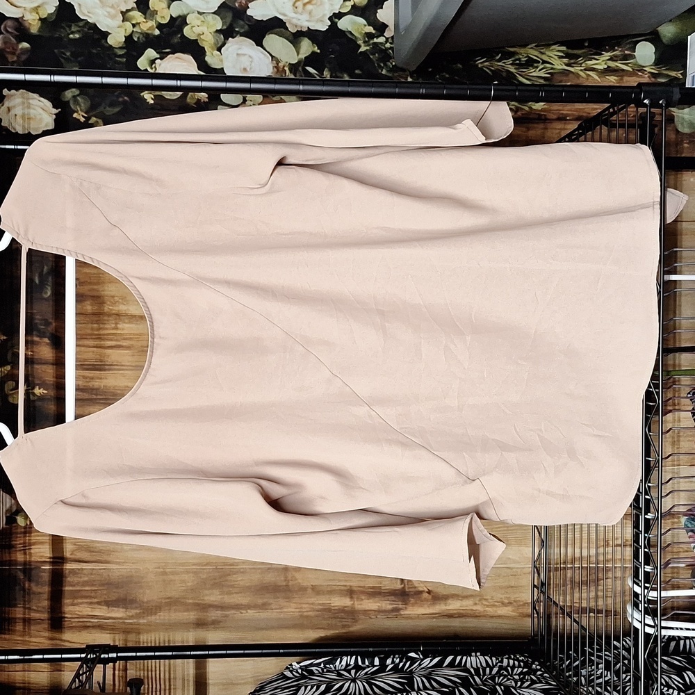 BELLATRIX SIZE SMALL TAN BLOUSE
